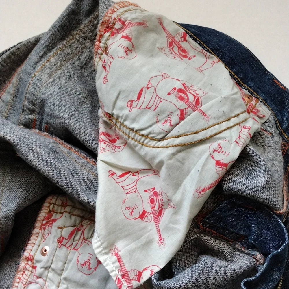 True Religion, 38